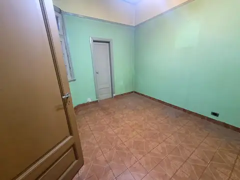 PH DE 5 AMBIENTES EN LA ZONA- P .PATRICIO-