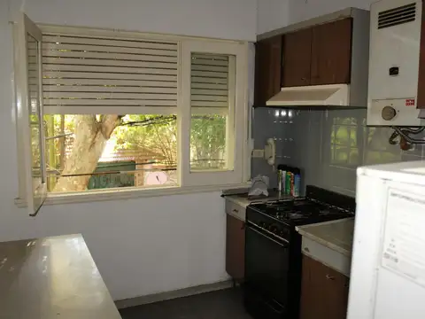 Depto Tipo Casa 9 ambientes con 3 baños