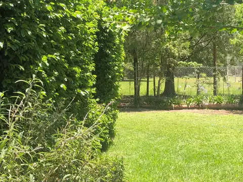 Quinta en Venta en Barrio Parque Leloir, USD 210.000