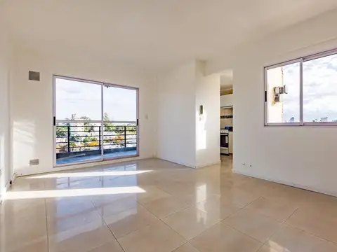 VENTA - Departamento - 2 dormitorios y 2 baños - Abasto, Rosario.