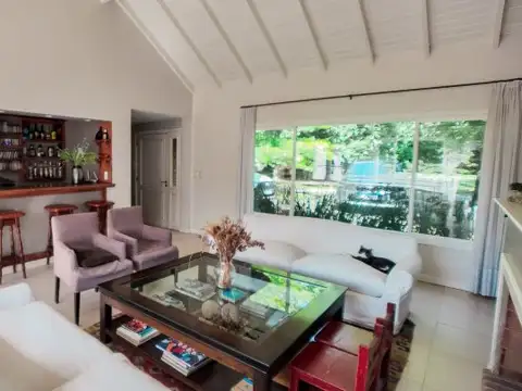 Casa en Venta en Club de Campo Pueyrredón, USD 450.000