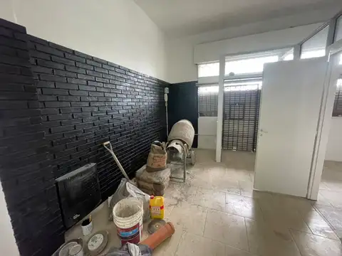 Local en Alquiler en Haedo, $ 1.000.000