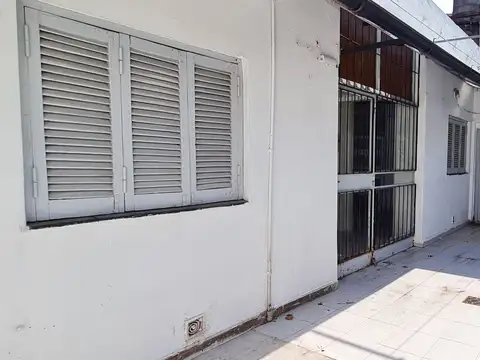Venta DEPTO PH 2 AMBIENTES en Caseros, Tres de Febrero
