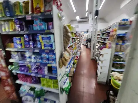 Excelente Local