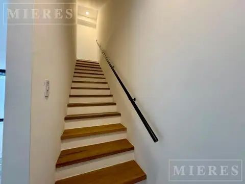 Casa en Alquiler al Oeste