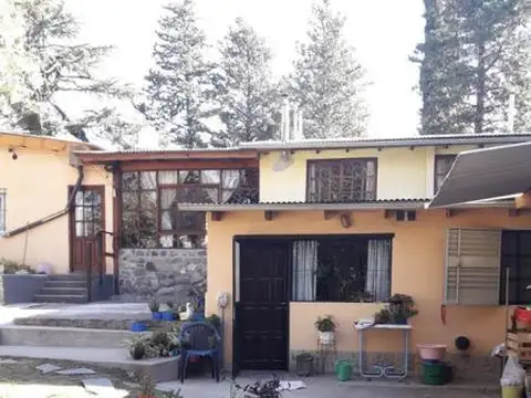 Casa  Villa General Belgrano Bº loreley 4 ambientes s/lote 900 m2