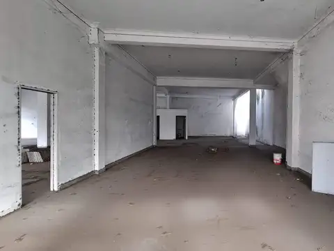 Local en Alquiler 48 años