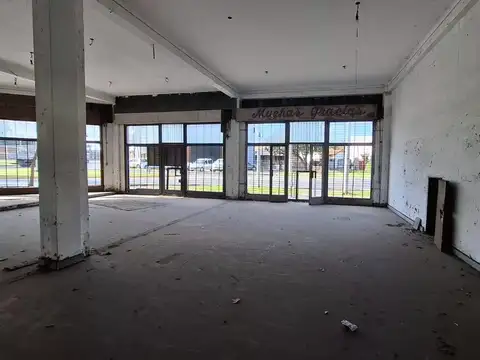 Local en Alquiler en Florencio Varela, $ 2.000.000