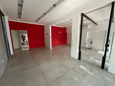 Local en Venta 25 años