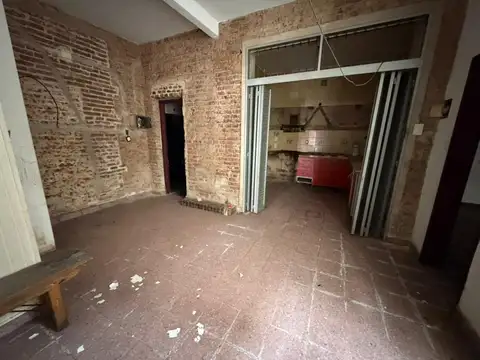 Casa a reciclar de 3 amb.