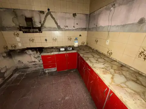 Depto Tipo Casa en Venta en Villa Lynch, USD 55.000