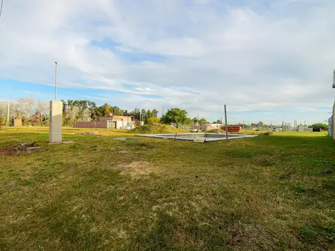 Av Independencia al 1200