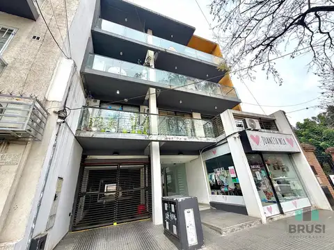 Departamento en Venta en Adrogue, USD 63.000