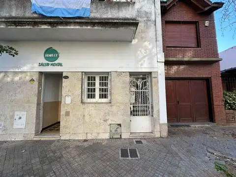 Venta PH 2 habitaciones   comodín en barrio Abasto APTO CREDITO