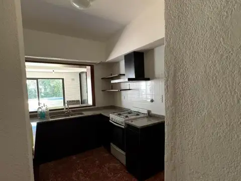 Casa en Alquiler de 4 dormitorios