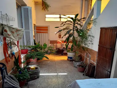 Aranguren 4200, Piso PB