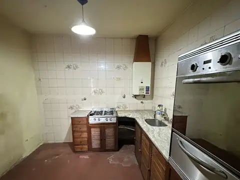 Depto Tipo Casa 4 ambientes con 2 baños