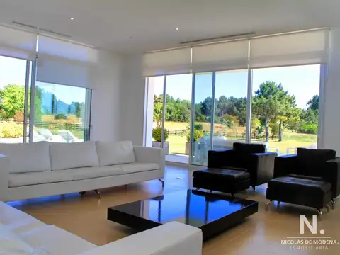 Casa en Venta de 5 dormitorios