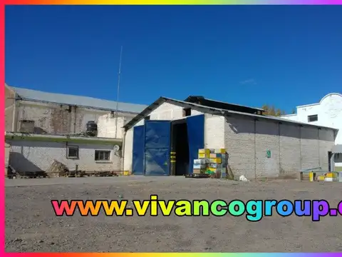 Galpón de 3.300 m2. - Zona de chacras - Cinco Saltos - Provincia de Río Negro