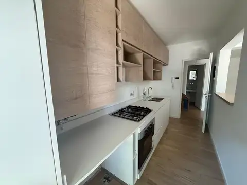 Departamento en Alquiler con 1 cocheras