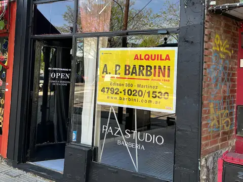 Beccar - Local Sobre Av Centenario N° 1791. 3.5x8 con Gran Vidriera y Baño. A una cuadra de Estacion