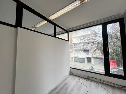 Oficina Monoambiente con 2 baños