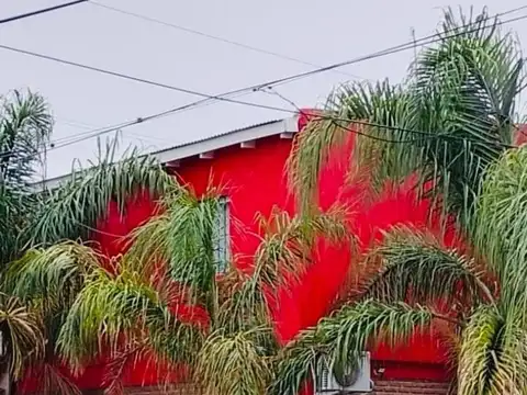 VENDO CASA MULTIFAMILIAR CALLE SAN MARTIN Y MAESTRO REINA