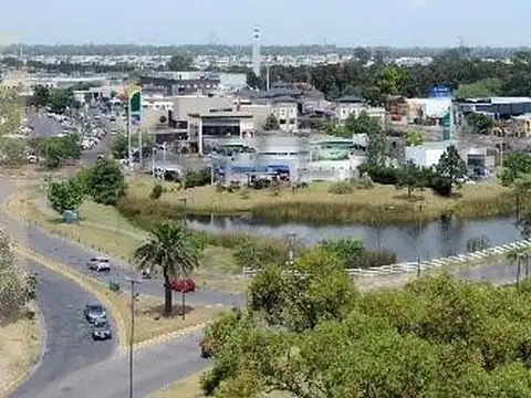 Av. Italia 658 Tigre 600