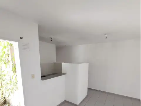 Departamento en alquiler con terraza exclusiva