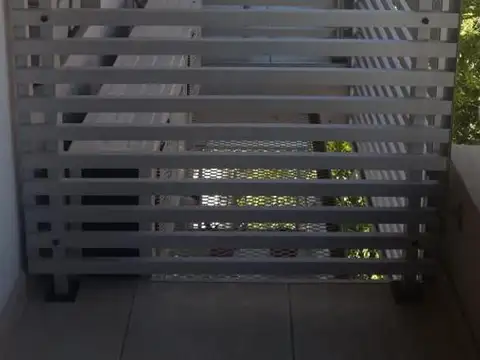 AVDA Regimiento de Patricios 200, Piso 6