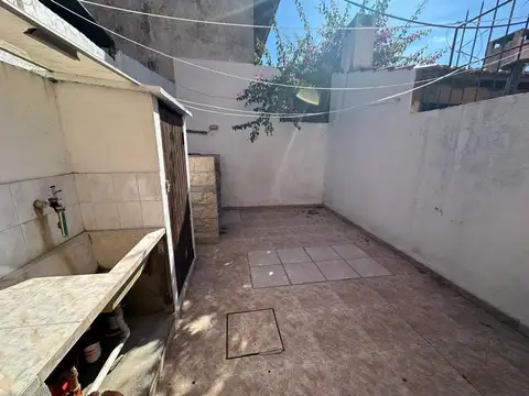 Depto Tipo Casa en Venta de 4 ambientes