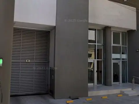 COCHERA CUBIERTA - ZONA CENTRO - EVA PERÓN 2476