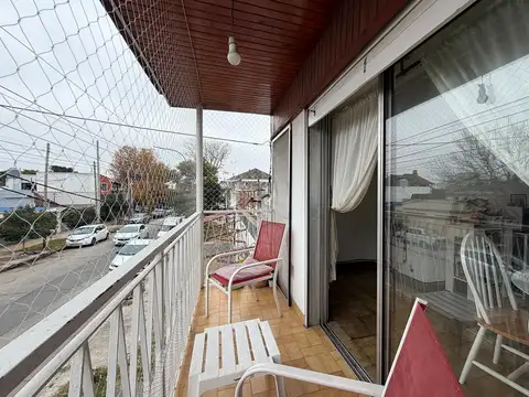 Depto Tipo Casa en Venta 40 años