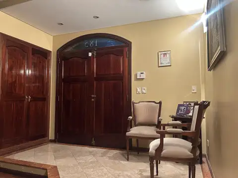 Casa en Venta de 5 dormitorios