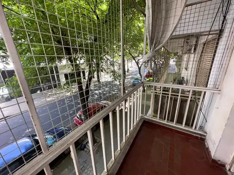 San Nicolás 800, Piso 1