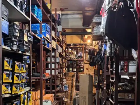 AV MONTES DE OCA 100