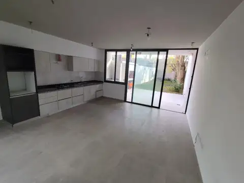 Depto Tipo Casa en Venta de 3 dormitorios