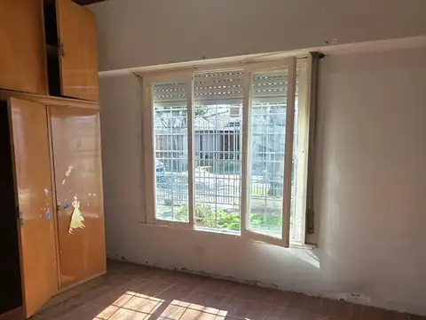 Casa en Alquiler en Quilmes Oeste, $ 750.000
