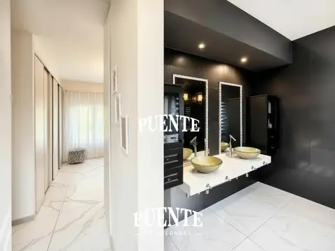 Casa en Venta en Solar Del Bosque, USD 385.000