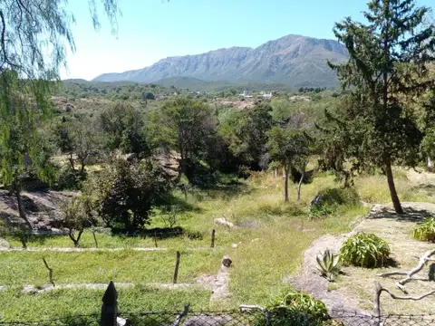 Entre Rios 100, Piso 0