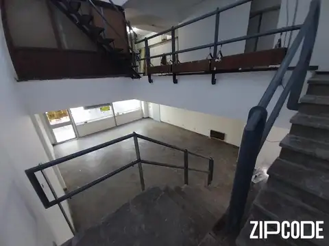 Alquiler Local zona comercial Caballito $1.990.000