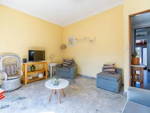 Depto Tipo Casa en Venta de 3 ambientes