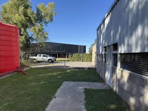 Depósito de 1440 m2 cubiertos en Villa Rosa Pilar - Zonificación industrial