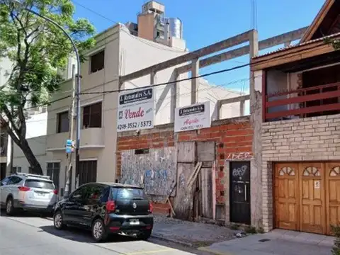 SITIO DE MONTEVIDEO 1400