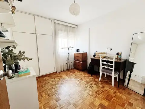 Departamento 4 ambientes con 2 baños