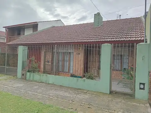 Intendente Andrés Mac Gaul 400