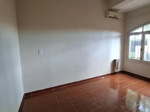 Casa en Alquiler 50 años