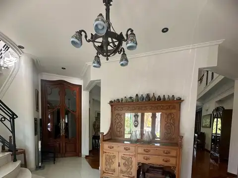 Casa en Venta de 5 dormitorios