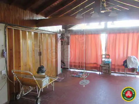 Monseñor Chimento 600