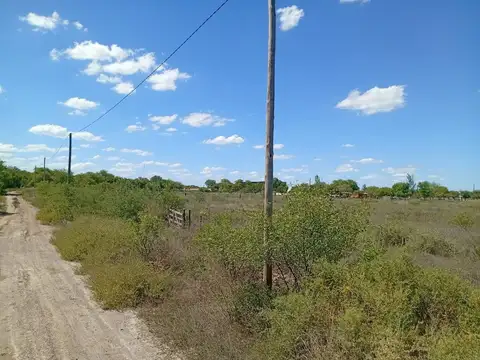 VENTA TERRENO 19X50 , CAMINO DEL MEDIO , MACO